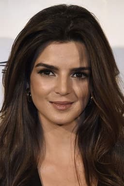 Photo of Clara Lago