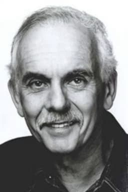 Photo of Phillip Hinton