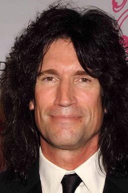 Photo of Tommy Thayer