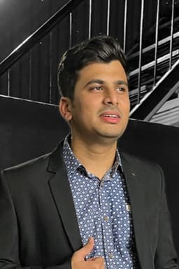 Photo of Karan Deshmukh