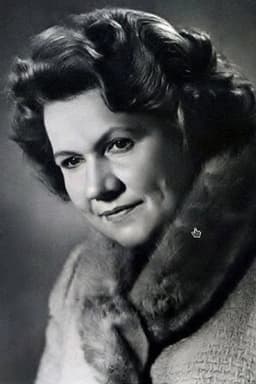 Photo of Nina Sazonova