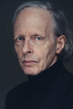 Photo of Geoffrey Carey