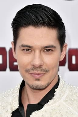 Photo of Lewis Tan