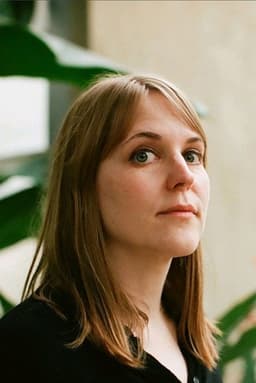 Photo of Lori Felker