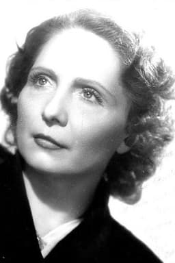 Photo of Mona Dol
