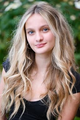 Photo of Amelie McLain