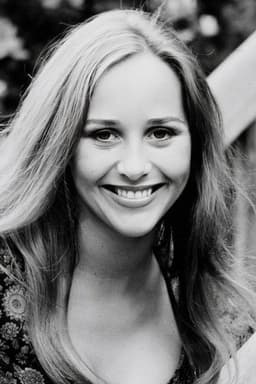 Photo of Hilary Dwyer