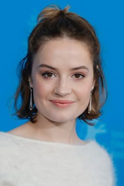Photo of Ella Øverbye