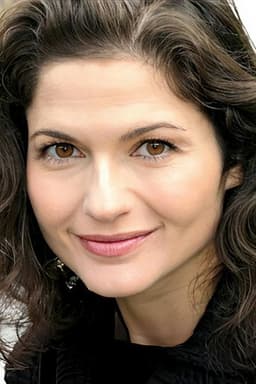 Photo of Jacqueline Hennessy