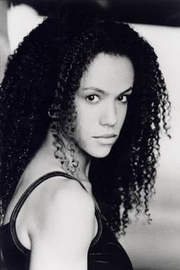 Photo of Lia Johnson