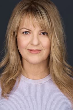 Photo of Stephanie Wolfe