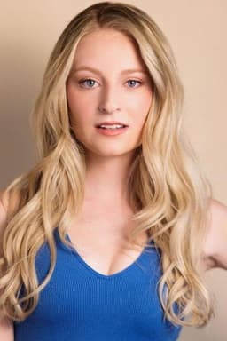 Photo of Chiara Miller