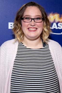 Photo of Lauryn Shannon