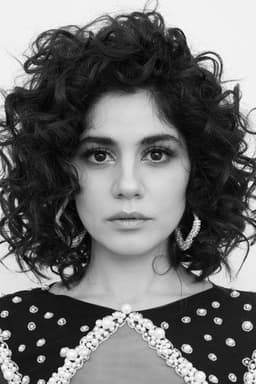 Photo of Zeynep Çamcı