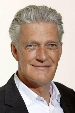 Photo of Max Moor
