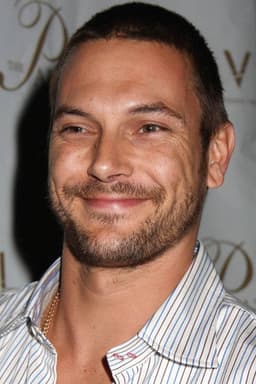 Photo of Kevin Federline