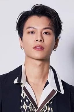 Photo of Glenn Yong