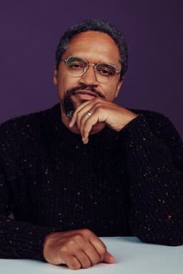 Photo of Geoff Ross