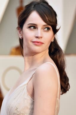 Photo of Felicity Jones