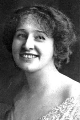 Photo of Pearl Sindelar