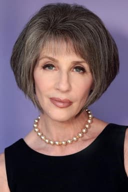 Photo of Bettina Devin