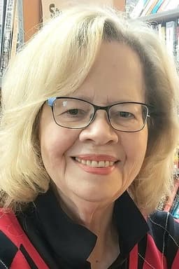 Photo of Rebecca Morris