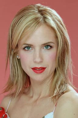 Photo of Kelly Preston