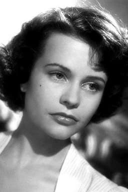 Photo of Renée Cosima