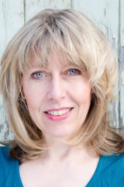 Photo of Sharon Sinclair