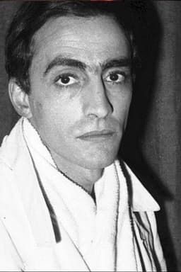 Photo of Walter Reyno