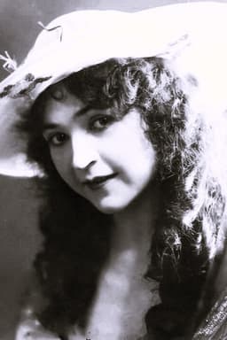Photo of Gertrude Robinson