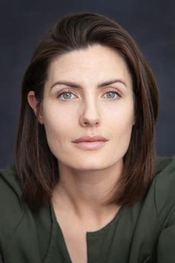 Photo of Sarah Carroll