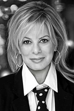 Photo of Laura Lizer Sommers