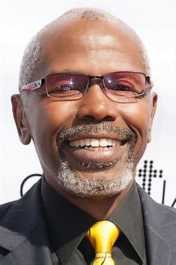 Photo of Ernest Lee Thomas