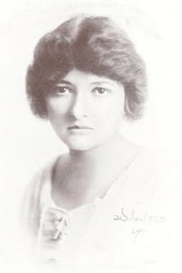 Photo of Vera Sisson
