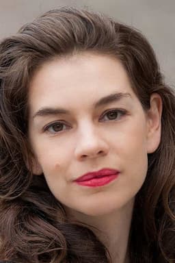 Photo of Isabelle Stoffel