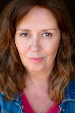 Photo of Rebecca Saunders-Smith