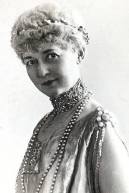 Photo of Helen Lowell