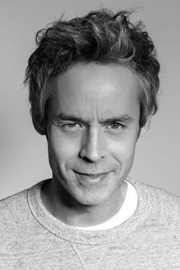 Photo of Yann Barthès