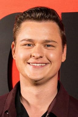 Photo of Cooper Tomlinson