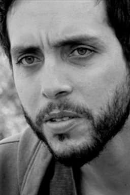 Photo of Carlos Flores Jr.