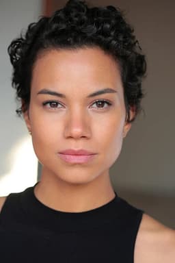 Photo of Michele Weaver