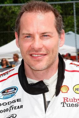 Photo of Jacques Villeneuve