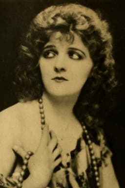 Photo of Miss DuPont