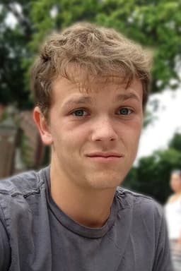 Photo of Matthew Lowe