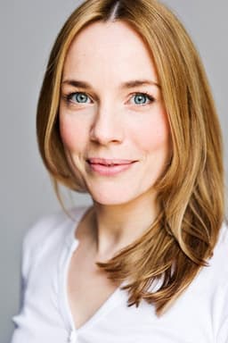 Photo of Laura Main