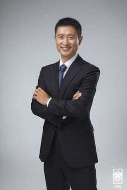 Photo of Lee Young-pyo