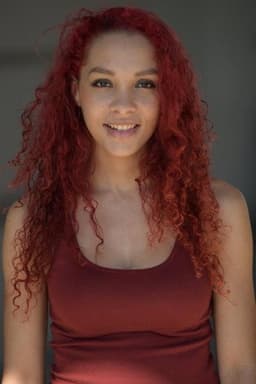 Photo of Kayla Dixon