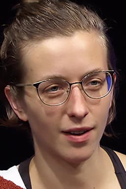 Photo of Lara Vouk