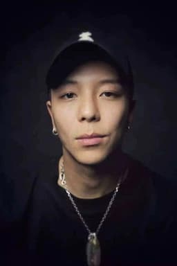 Photo of Jingxing Huang